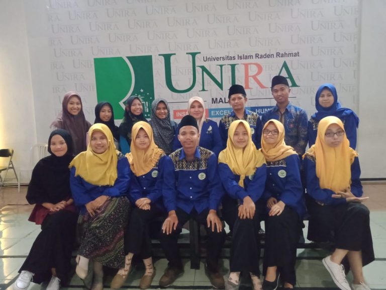 Direktur Bersama Pengurus Al-Quran Learning Center (ALC) PAI FIK UNIRA MALANG